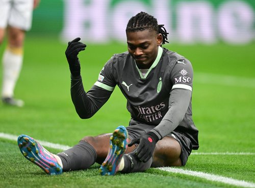 Champions League - AC Milan v Crvena Zvezda