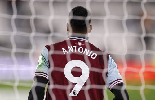 Premier League - West Ham United v Wolverhampton Wanderers