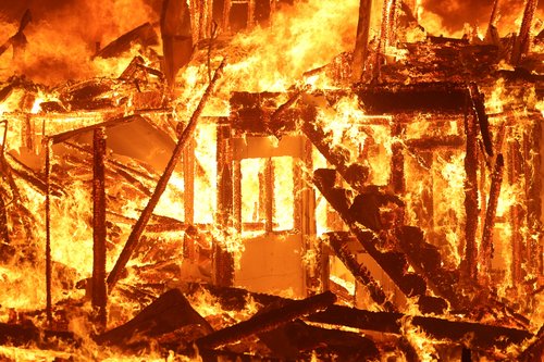 Eaton wildfire in Pasadena