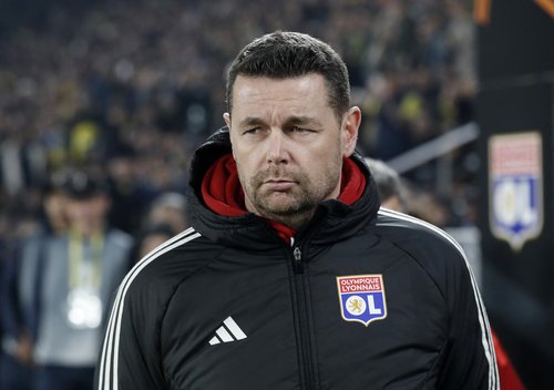 Europa League - Fenerbahce v Olympique Lyonnais