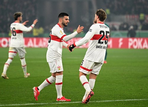 DFB Cup - Quarter Final - VfB Stuttgart v FC Augsburg
