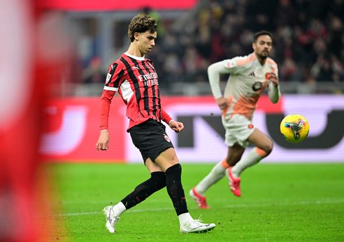 Coppa Italia - Quarter Final - AC Milan v AS Roma