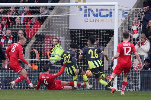 FA Cup - Fourth Round - Leyton Orient v Manchester City
