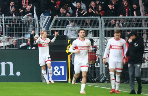 Bundesliga - Borussia Dortmund v VfB Stuttgart