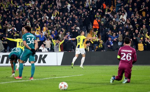 Europa League - Knockout Phase Playoff - First Leg - Fenerbahce v Anderlecht