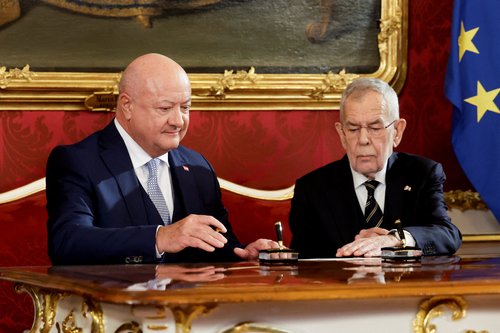 Alexander Van der Bellen