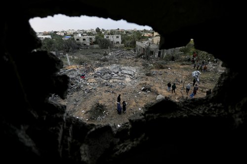 Aftermath of an Israeli strike on a house, in Khan Younis in the southern Gaza Strip