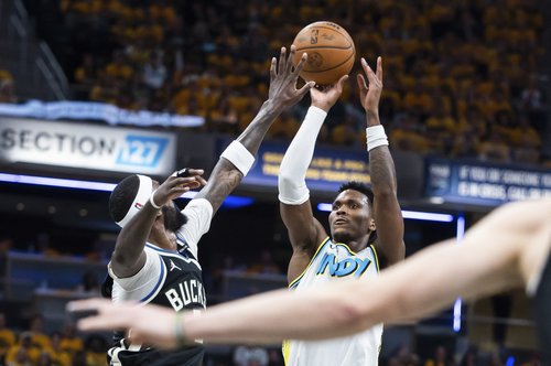 NBA: Playoffs-Milwaukee Bucks at Indiana Pacers