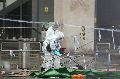 2025-05-27T150339Z_809699802_RC2FQEA8DI43_RTRMADP_3_BRITAIN-LIVERPOOL-CRASH