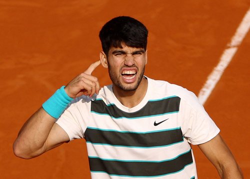 2025-06-08T160904Z_749122581_UP1EL6818V3CM_RTRMADP_3_TENNIS-FRENCHOPEN