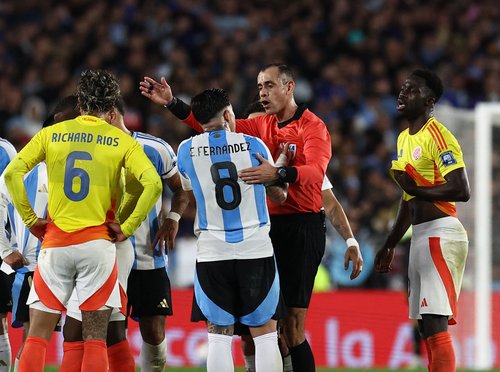 2025-06-11T013845Z_467233205_UP1EL6B04KK77_RTRMADP_3_SOCCER-WORLDCUP-ARG-COL-REPORT