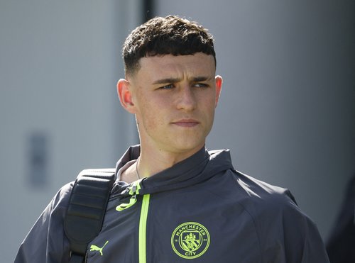 2025-06-12T212314Z_1967519118_UP1EL6C1NEOV9_RTRMADP_3_SOCCER-CLUB-MCI-ARRIVAL