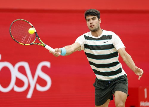 2025-06-22T142640Z_1569829072_UP1EL6M144E48_RTRMADP_3_TENNIS-LONDON