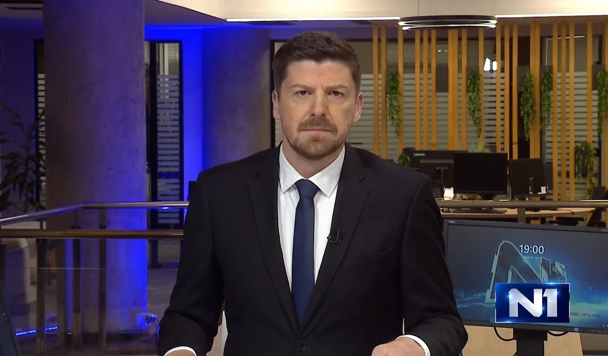 Dnevnik: Fudbaleri BiH stigli u Sarajevo, optimizam pred meč s Italijom