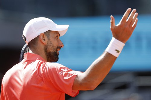 2025-04-26T150525Z_573405695_UP1EL4Q15WZTU_RTRMADP_3_TENNIS-MADRID