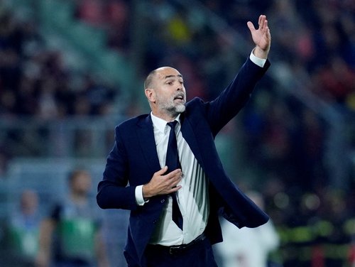 2025-05-09T135912Z_2055931552_RC29BEARF51E_RTRMADP_3_SOCCER-ITALY-LAZ-JUV-PREVIEW