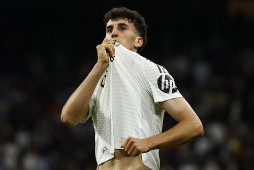 2025-05-14T214139Z_1247570335_UP1EL5E1O9EXA_RTRMADP_3_SOCCER-SPAIN-RMA-MLL-REPORT