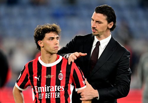 2025-05-14T221017Z_615838856_UP1EL5E1PL4Z2_RTRMADP_3_SOCCER-ITALY-MIL-BOL-REPORT