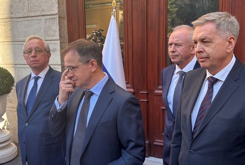 2025-05-15T154133Z_1263146647_RC2EIEA30UXE_RTRMADP_3_UKRAINE-CRISIS-TALKS