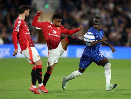 2025-05-16T203408Z_597979374_UP1EL5G1L4U0U_RTRMADP_3_SOCCER-ENGLAND-CHE-MUN-REPORT