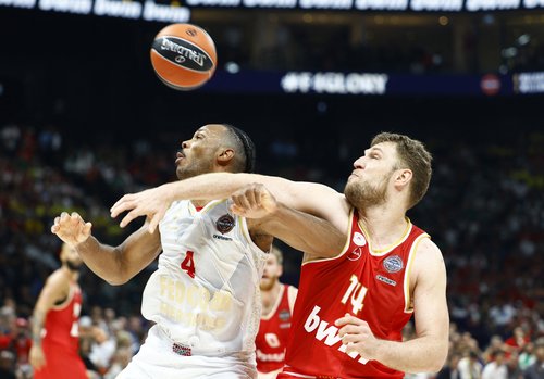 Saša Vezenkov Olympiacos Euroleague