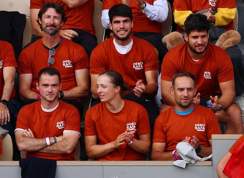 2025-05-25T191846Z_2046941508_UP1EL5P1HN9X2_RTRMADP_3_TENNIS-FRENCHOPEN