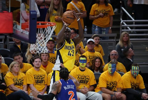 2025-05-26T022805Z_1252706129_MT1USATODAY26288613_RTRMADP_3_NBA-PLAYOFFS-NEW-YORK-KNICKS-AT-INDIANA-PACERS
