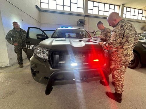 Vozilo za Oružane snage BiH, donacija Slovenije