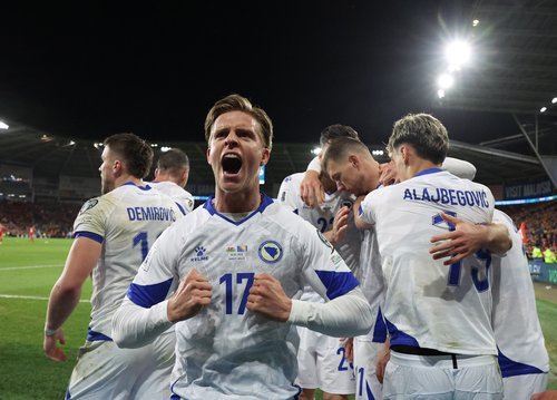 Soccer Football - FIFA World Cup - UEFA Qualifiers - Semi Final - Wales v Bosnia and Herzegovina - Cardiff City Stadium, Cardiff, Wales, Britain - March 26, 2026 Bosnia and Herzegovina's Dzenis Burnic celebrates after Edin Dzeko scores their first goal RE