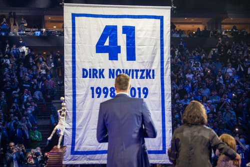 NBA: Golden State Warriors at Dallas Mavericks