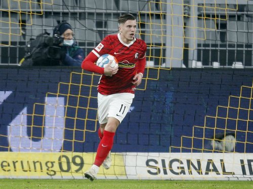 Bundesliga - Borussia Dortmund v SC Freiburg