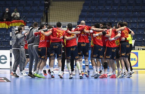 EHF 2022 Men's European Handball Championship - Main Round - Poland v Spain