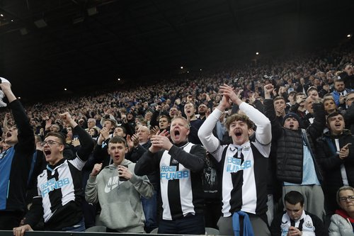Premier League - Newcastle United v Everton