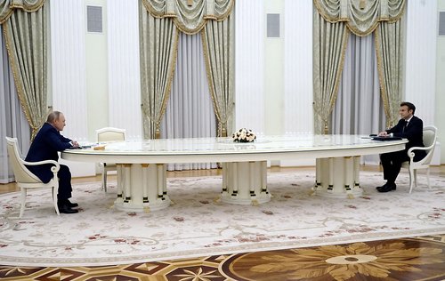 Sastanak Putina i Macrona
