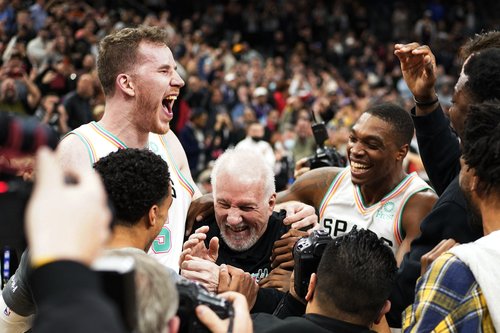 NBA: Utah Jazz at San Antonio Spurs