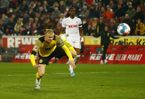 Bundesliga - FC Cologne v Borussia Dortmund