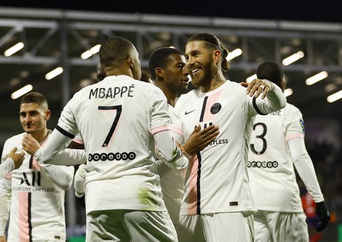 Ligue 1 - Clermont v Paris St Germain