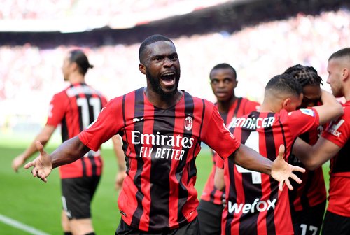 Serie A - AC Milan v Fiorentina