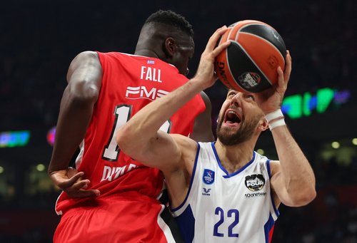 Euroleague Semi final - Olympiacos v Anadolu Efes