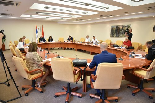 Odbor za ustavna pitanja (2) (002)