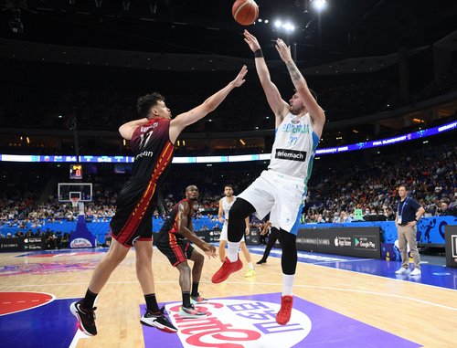 EuroBasket Championship - Round of 16 - Slovenia v Belgium