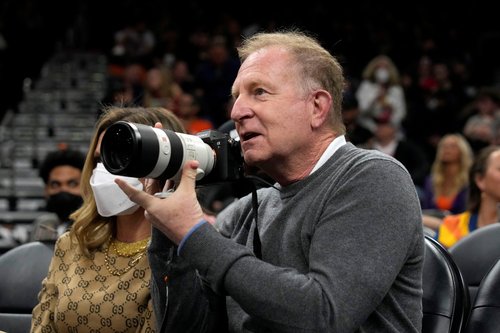 FILE PHOTO: NBA: Houston Rockets at Phoenix Suns
