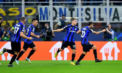 Champions League - Group C - Inter Milan v FC Barcelona