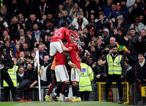 Carabao Cup Third Round - Manchester United v Aston Villa