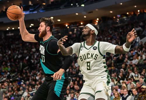 NBA: Portland Trail Blazers at Milwaukee Bucks