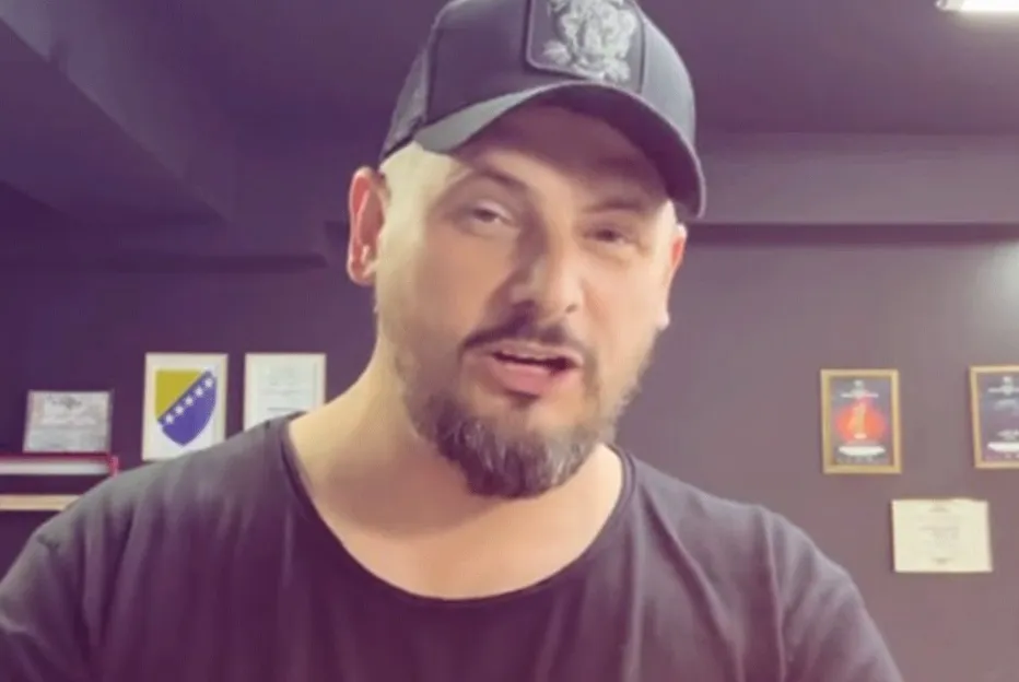 Frizer nudi doživotno šišanje za karte BiH-Italija (VIDEO)