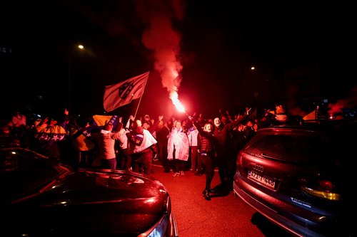 Bosnian supporters celebrate after Bosnia and Herzegovina beat Italy on penalties in a FIFA World Cup 2026 European playoff final, in Zenica, Bosnia and Herzegovina, April 1, 2026. REUTERS/Amel Emric