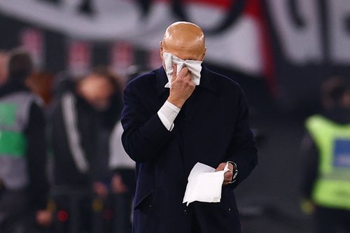Soccer Football - Serie A - AS Roma v Juventus - Stadio Olimpico, Rome, Italy - March 1, 2026 Juventus coach Luciano Spalletti reacts REUTERS/Guglielmo Mangiapane