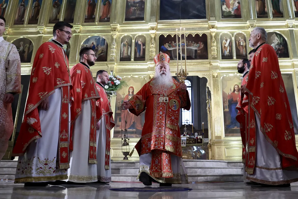 Metropolitan Hrizostom leads Easter liturgy in Sarajevo