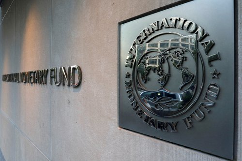FILE PHOTO: International Monetary Fund (IMF) logo is seen outside the headquarters building in Washington, U.S., September 4, 2018. REUTERS/Yuri Gripas/File Photo